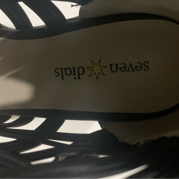 Just above the ankle Boots size 7.5 - Picture 3 of 3